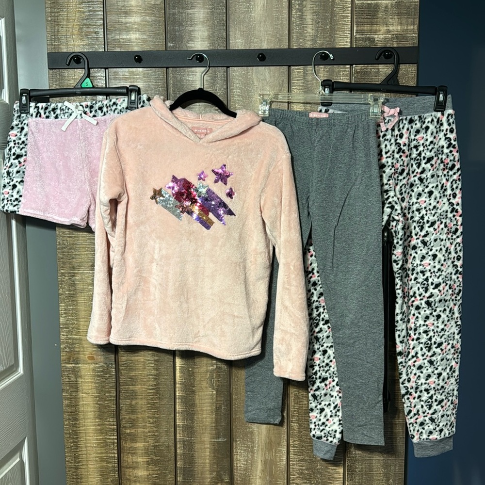 BCBG girls set